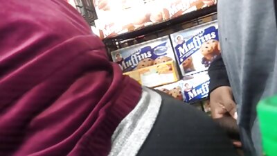 Kaamerasse ajamine on asi, mis peaks aitama tüdrukul kuulsaks saada